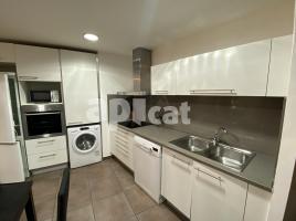 Pis, 49.00 m², fast neu