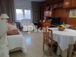 Apartament, 90.00 m², حافلة قرب والقطار, Calle Roger de Llúria