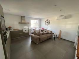 Casa (unifamiliar aïllada), 68.00 m², prop de bus i tren