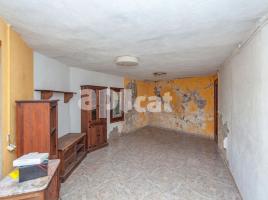 Casa (unifamiliar aïllada), 297.00 m², prop de bus i tren