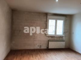 Pis, 73.00 m², prop de bus i tren, Calaf