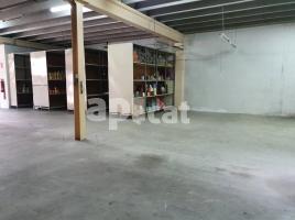 Lloguer nau industrial, 525.00 m²