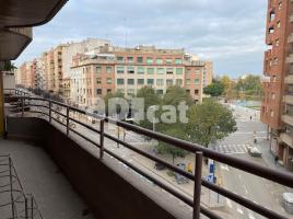 Piso, 133.00 m², cerca de bus y tren