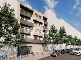 Piso, 83.00 m², cerca de bus y tren, Collblanc