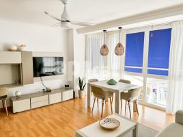 Flat, 85.00 m², near bus and train