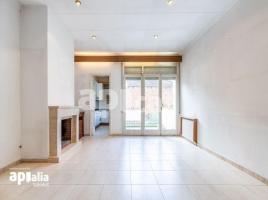 Casa (unifamiliar aïllada), 314.00 m², prop de bus i tren