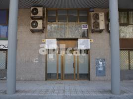 Local comercial, 98.00 m²