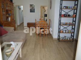 Flat, 80.00 m², near bus and train