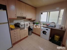 Piso, 76.00 m², cerca de bus y tren, Barberà del Vallès