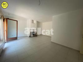 Casa (unifamiliar aislada), 236.00 m², cerca de bus y tren, Centro