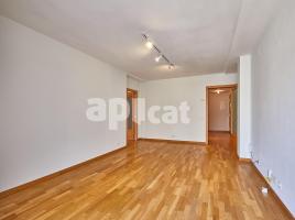 Piso, 70.00 m², cerca de bus y tren, seminou, El Raval