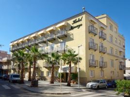 Hotel, 2272.00 m²