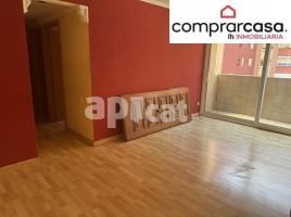 Flat, 79.00 m², near bus and train