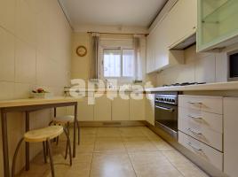 Piso, 84.00 m², cerca de bus y tren, Princep de Viana-Clot