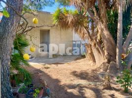 Casa (unifamiliar aïllada), 138.00 m², prop de bus i tren, Santa Bárbara