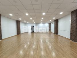 Lloguer local comercial, 98.00 m²