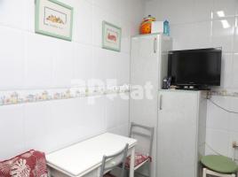 Piso, 116.00 m², cerca de bus y tren