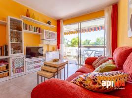 Квартиры, 92.00 m², pядом автобусный и железнодорожный, Salou de Llevant