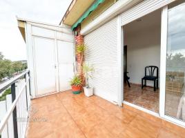 Àtic, 43.00 m², prop de bus i tren, Bellamar