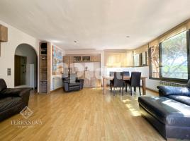 إيجار àtic, 84.00 m², حافلة قرب والقطار, Gavà Mar