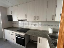 Apartament, 110.00 m², prop de bus i tren