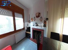 Casa (unifamiliar aïllada), 83.00 m², prop de bus i tren