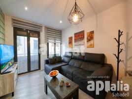 Duplex, 73.00 m², near bus and train, almost new, Casco Antiguo