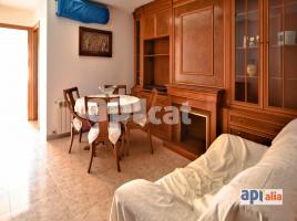 Casa (unifamiliar aïllada), 216.00 m², prop de bus i tren