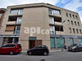 Flat, 135.00 m², near bus and train, almost new, Calle Major, 23