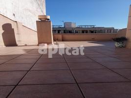 Àtic, 114.00 m², prop de bus i tren, Calle del General Manso