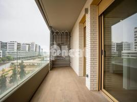 Piso, 86 m², seminuevo, Zona