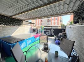 Casa (unifamiliar adossada), 150.00 m², prop de bus i tren, Calle del Vendrell