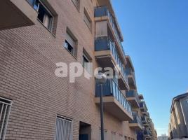 Pis, 76.00 m², جديد تقريبا, Calle del Priorat