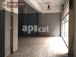 , 210.00 m²
