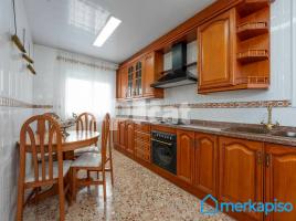 Houses (detached house), 269.00 m², near bus and train, Torrent Ballester