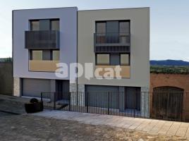 Obra nova - Casa a, 251.00 m², prop de bus i tren