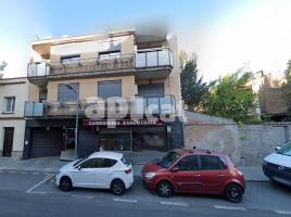 Pis, 81.00 m², حافلة قرب والقطار, جديد تقريبا, Poble - Casc Antic