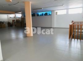 Lloguer local comercial, 334.00 m²