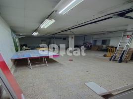 Local comercial, 180.00 m², La Gavarra