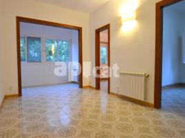 Piso, 72.00 m², cerca de bus y tren,  (CANIGO) 