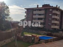 Piso, 128.00 m², cerca de bus y tren, seminuevo, Castellarnau