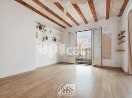 Piso, 57.00 m², cerca de bus y tren