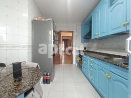 Piso, 106.00 m², cerca de bus y tren, La Bordeta