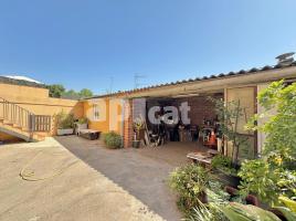 Casa (unifamiliar aïllada), 223.00 m², prop de bus i tren, Viladecavalls