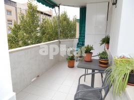 Piso, 116.00 m², cerca de bus y tren