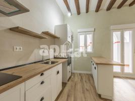 Piso, 120.00 m², cerca de bus y tren