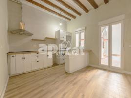 Piso, 120.00 m², cerca de bus y tren