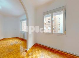 Piso, 97.00 m², cerca de bus y tren, Canyadó