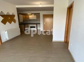 Flat, 51.00 m², near bus and train, almost new, El Tancat