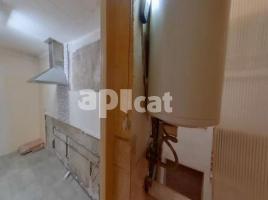 Piso, 77.00 m², cerca de bus y tren, Calle Miguel de Cervantes, 33